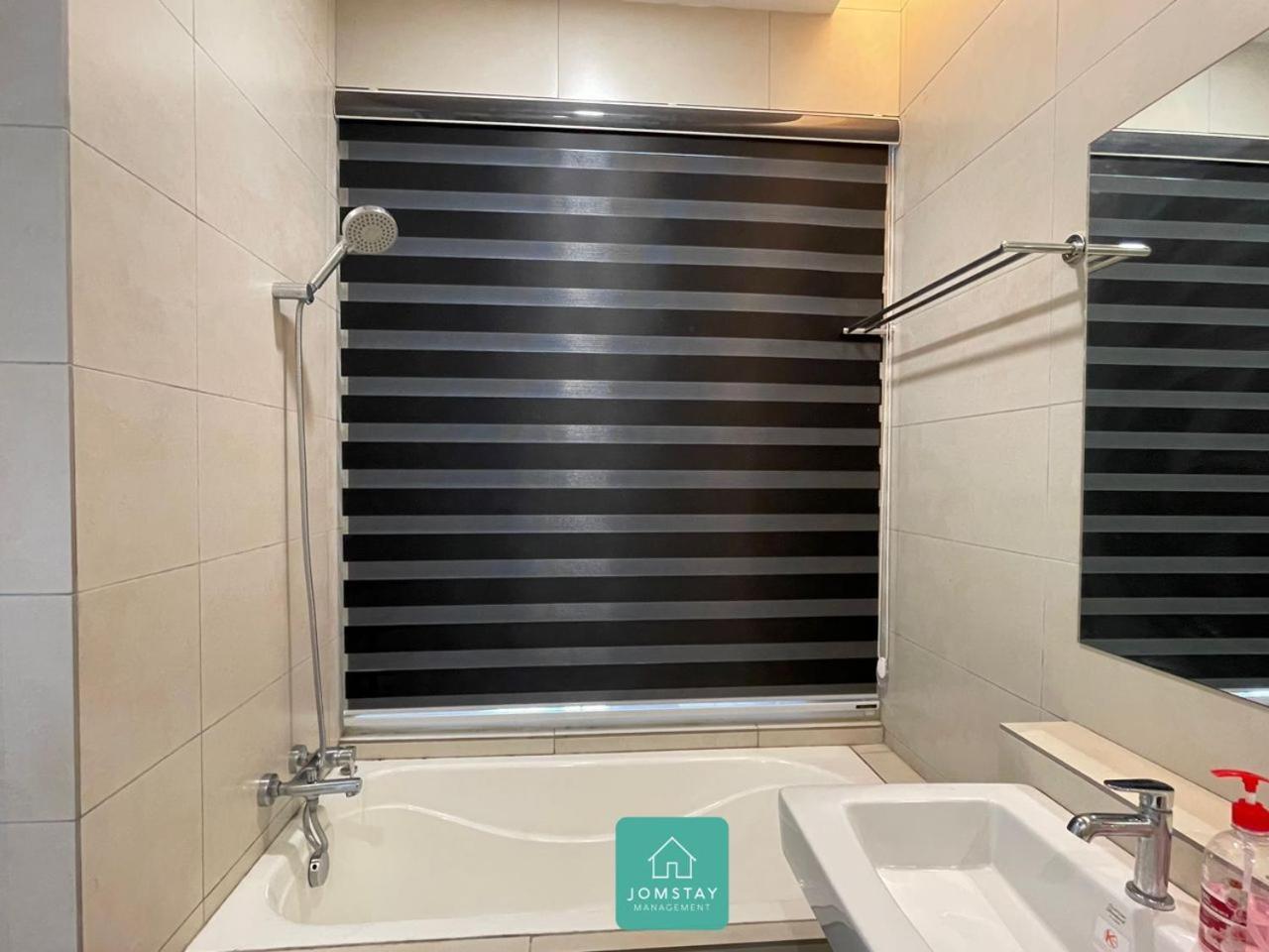 Jomstay Octagon Palm Suites Ipoh Exterior foto