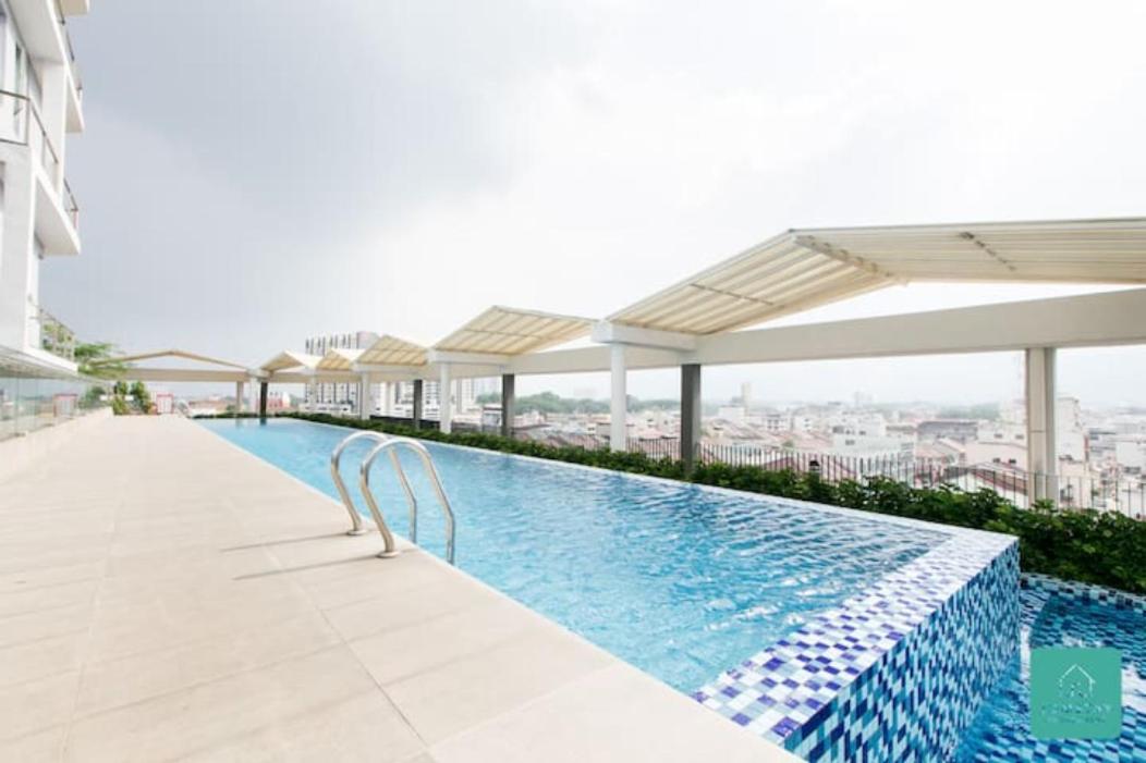 Jomstay Octagon Palm Suites Ipoh Exterior foto